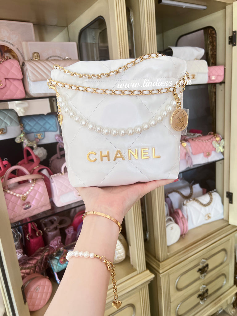 Spring Chain Bag Charm – Bell & Pearls