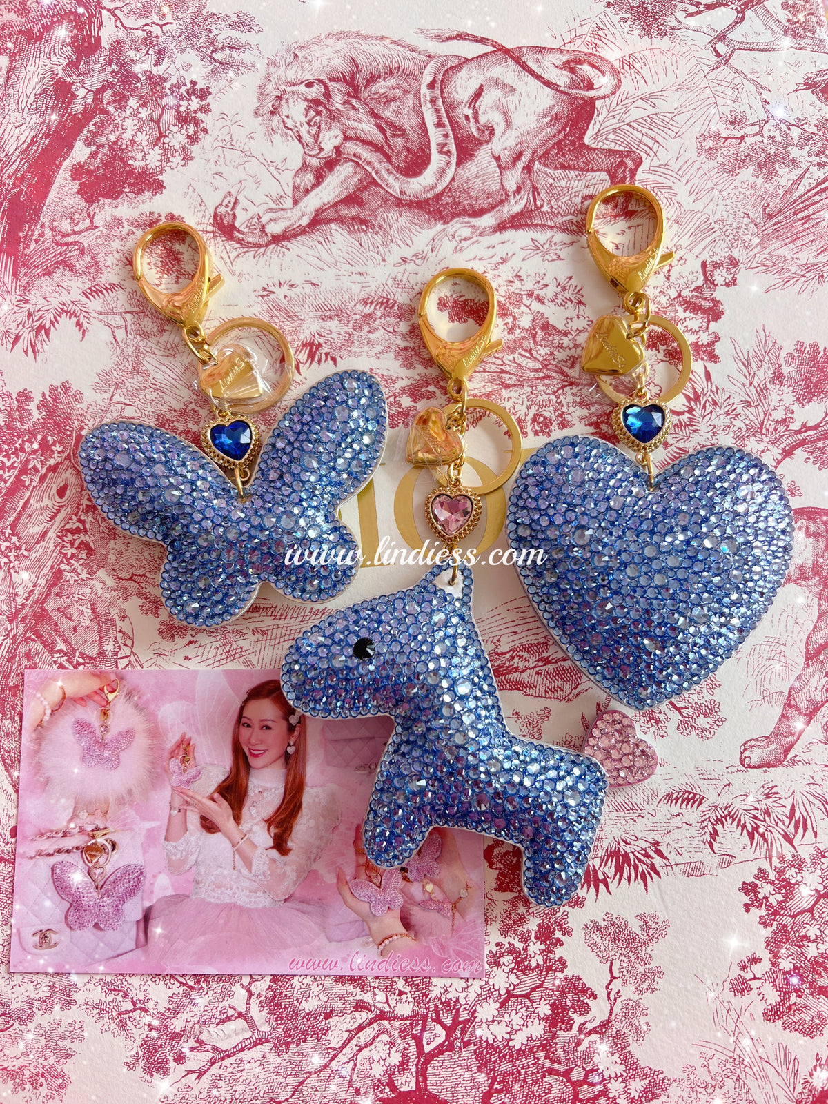 PRINCESS CRYSTAL HEART POM POM